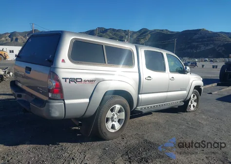 2015 Toyota Tacoma Prerunner V6 z USA, uszkodzony, nr VIN 3TMJU4GN2FM185093